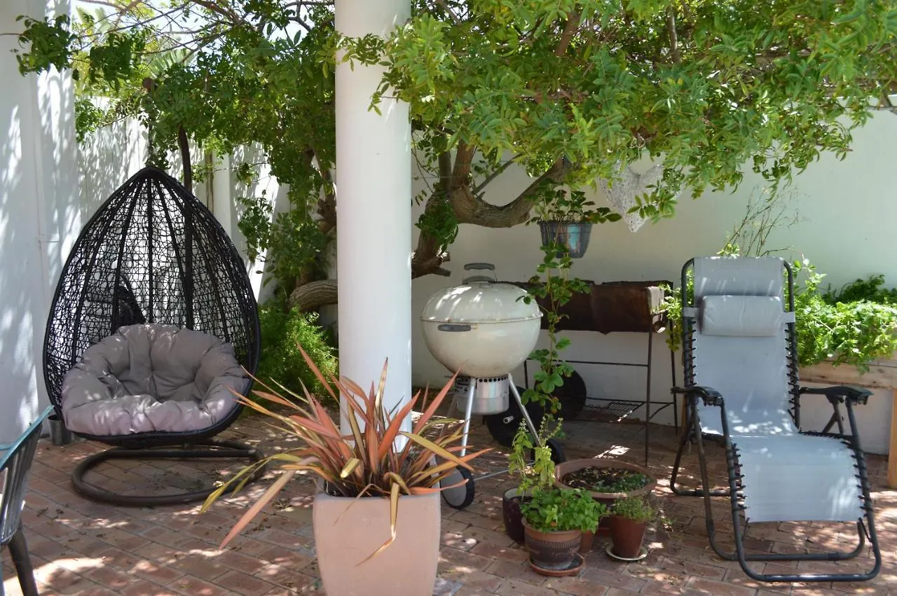 Boutique Accomodation On The Water In Marina Da Gama, Muizenberg, Cape Town 0*, Muizenberg