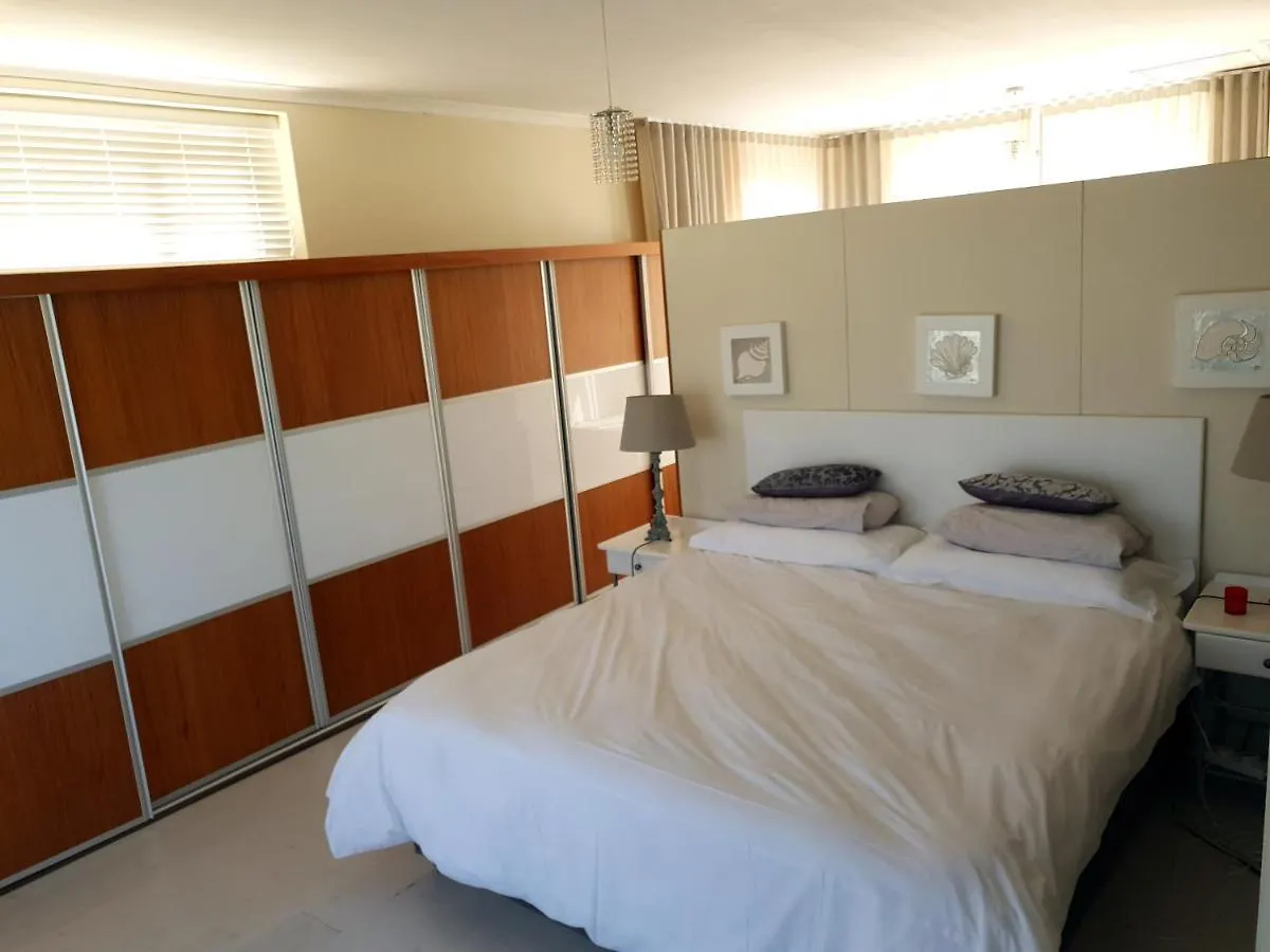 Boutique Accomodation On The Water In Marina Da Gama, Muizenberg, Cape Town Bed & Breakfast Muizenberg